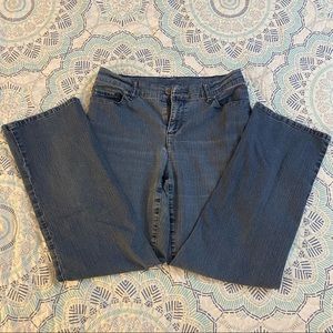 Women’s Size 4 Boyfriend Jeans